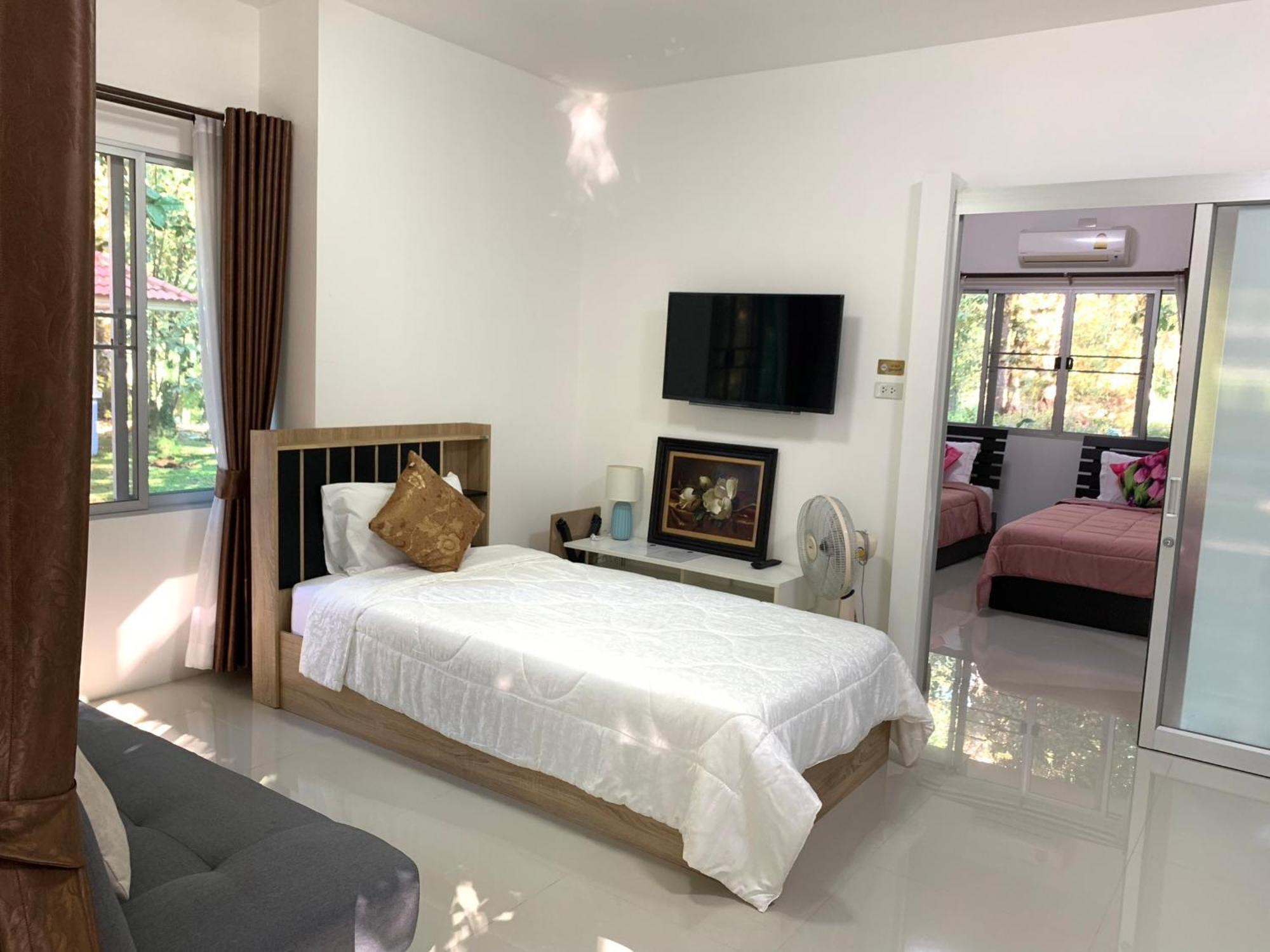 Baan Pingkan Wellness Resort San Kamphaeng Exterior foto